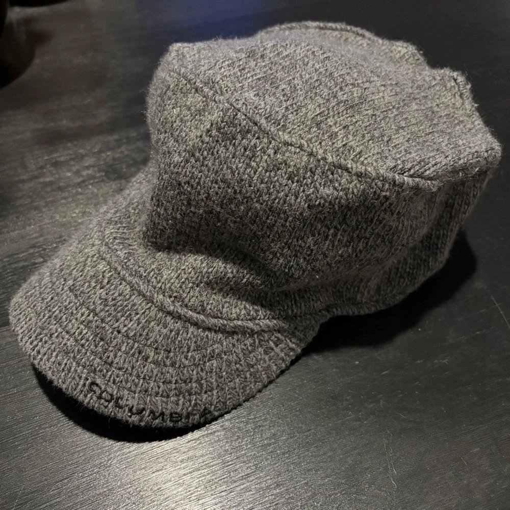 Columbia Titanium Unisex Military Cadet Fleece Lined Knit Wool Cap With Visor